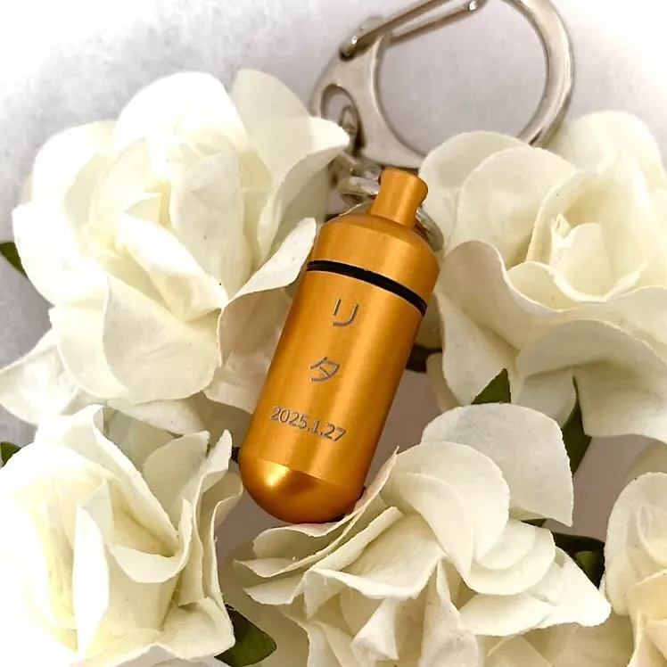 ペット遺骨カプセル💊に刻印いれてみました。