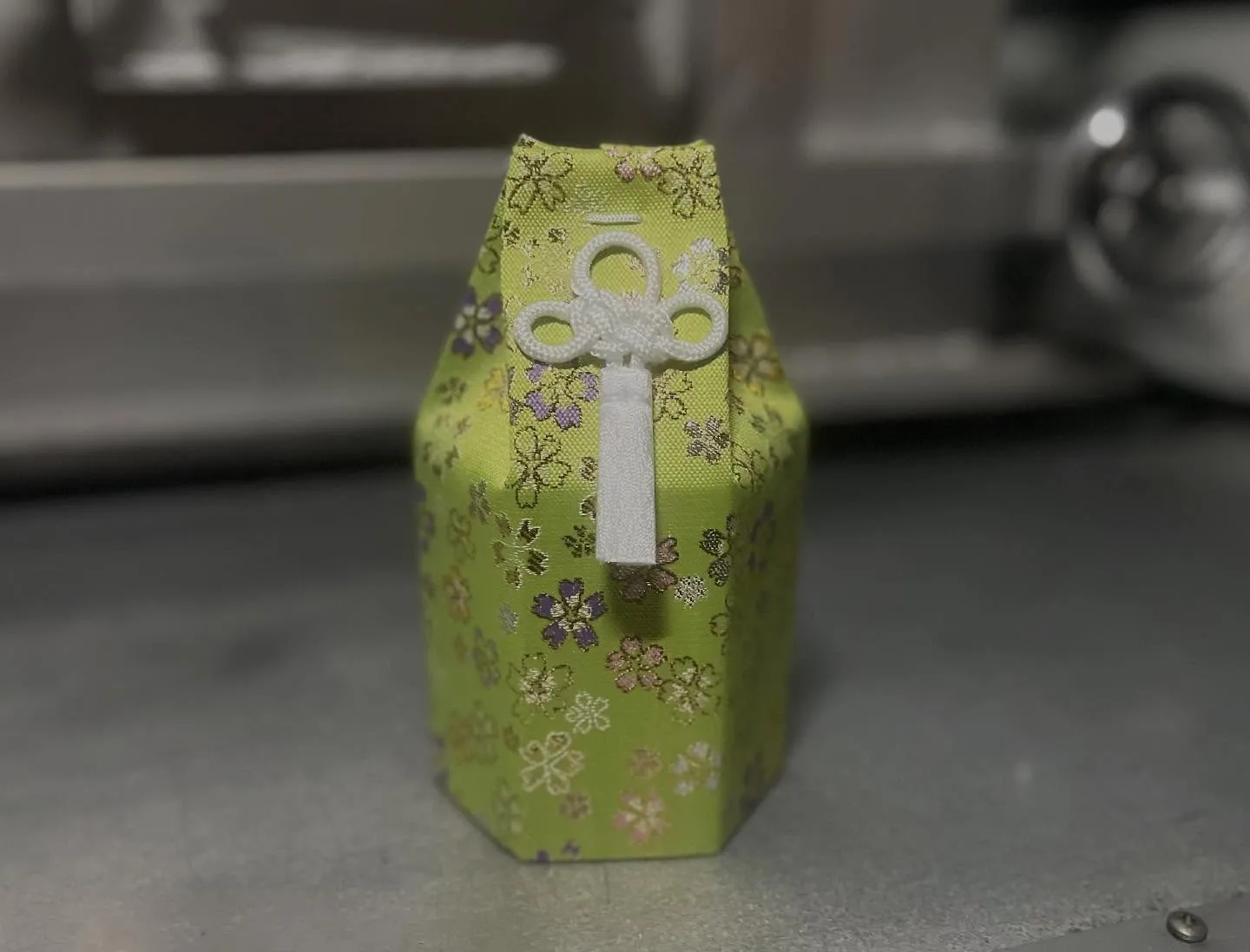 ペット用骨袋に新色を追加しました。