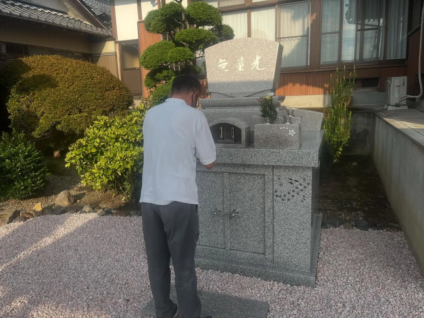 今日も35度超えで半月近く猛暑日が続いているみたいです。