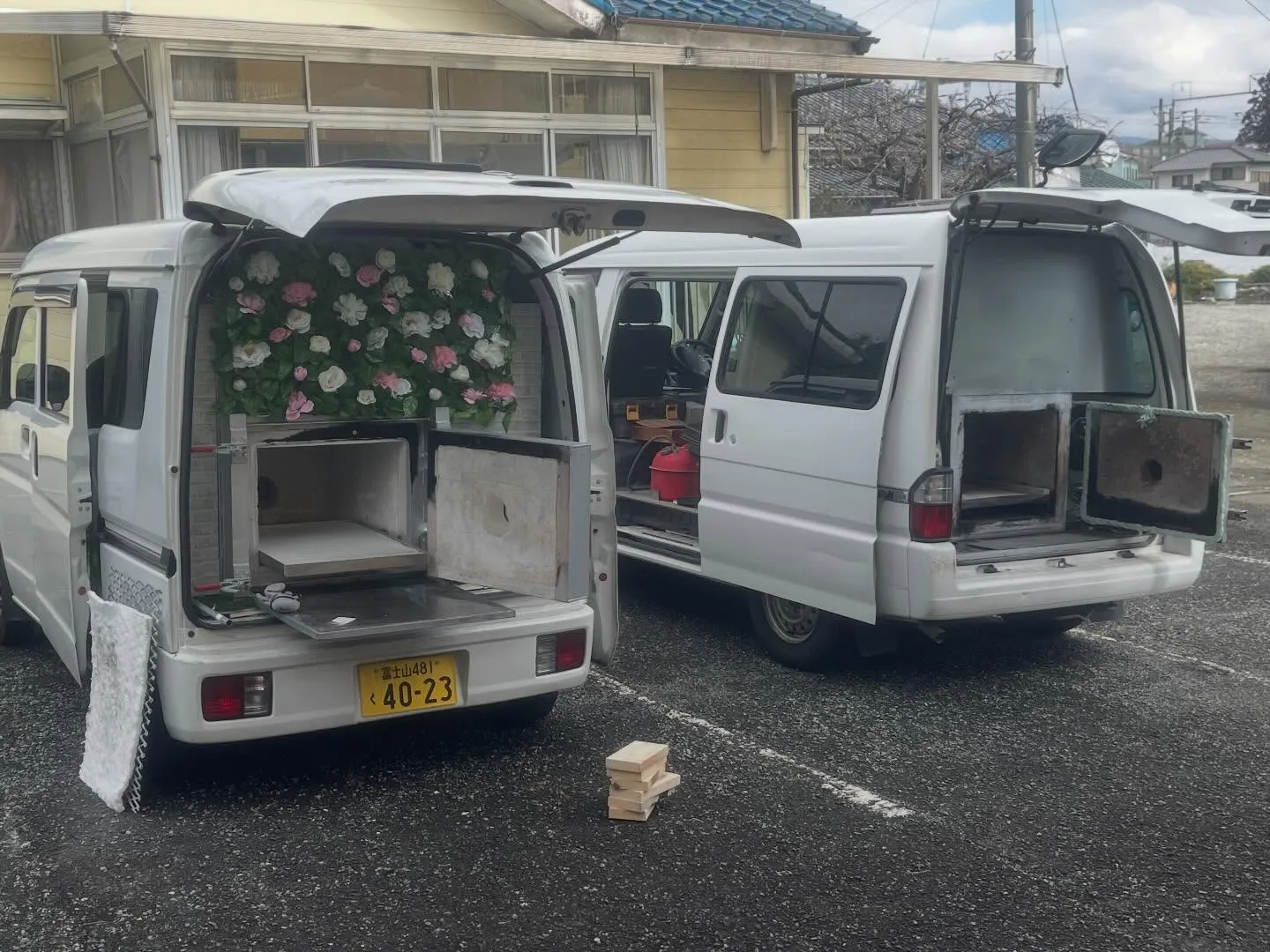 【安心安全のために】ペット火葬車の火葬炉メンテナンスを実施いたしました。