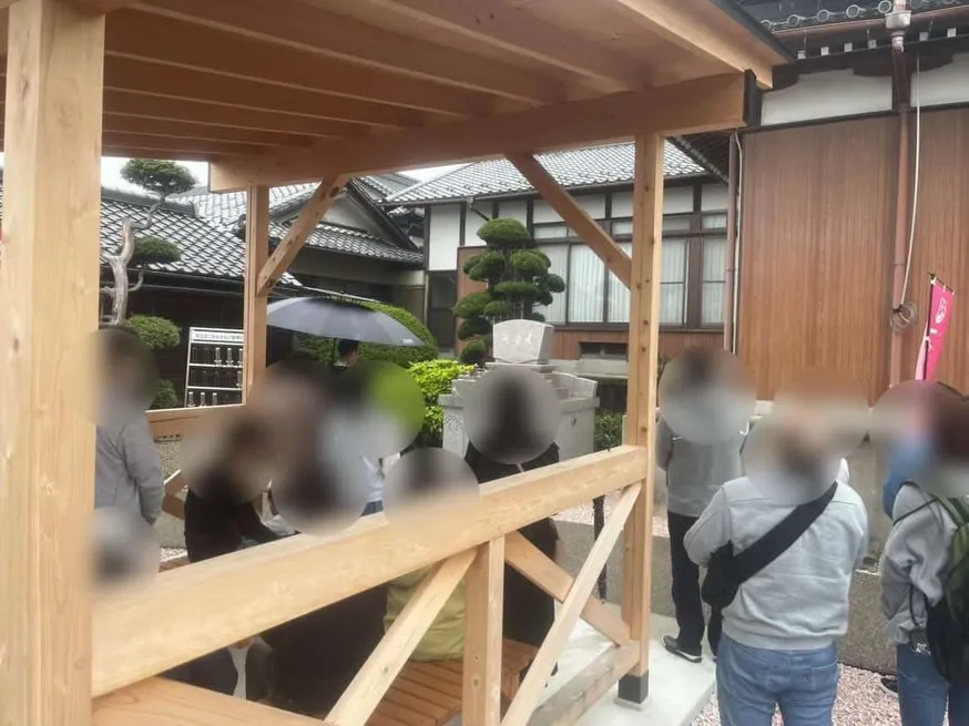 住職による法要を執り行いました。