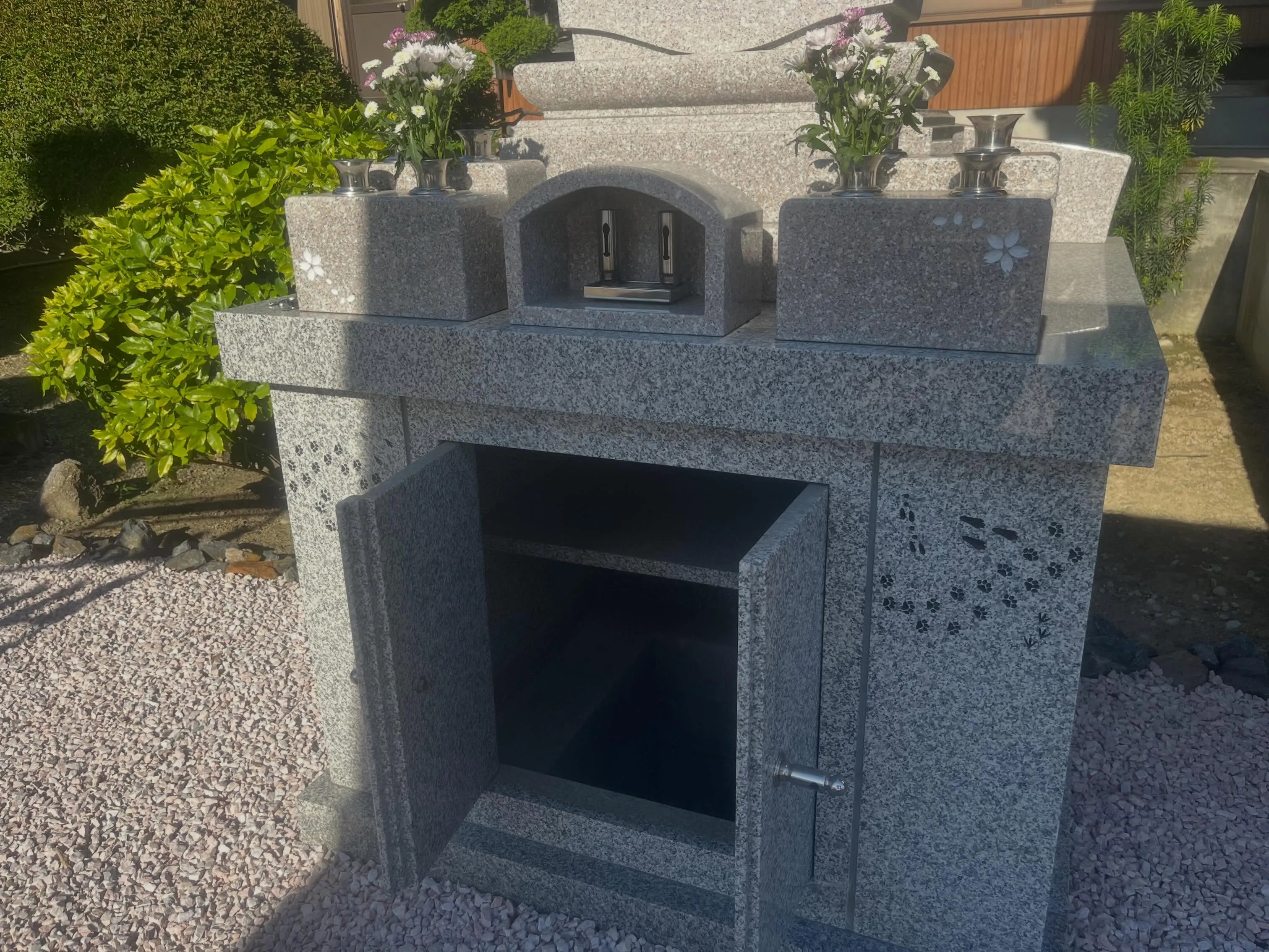 ペットの遺骨を協力寺院に埋葬いたしました（5月）一宮市【瑞仁...